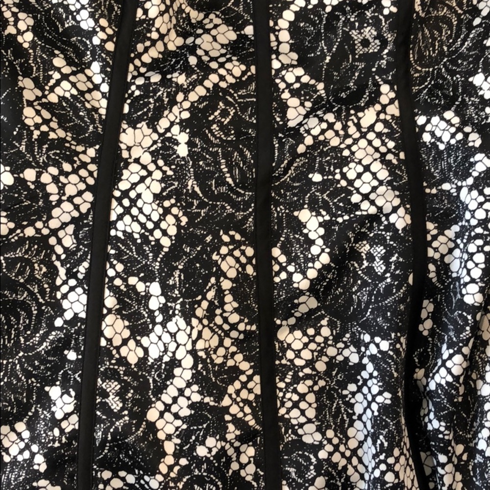 Dress - Picture 3 of 4